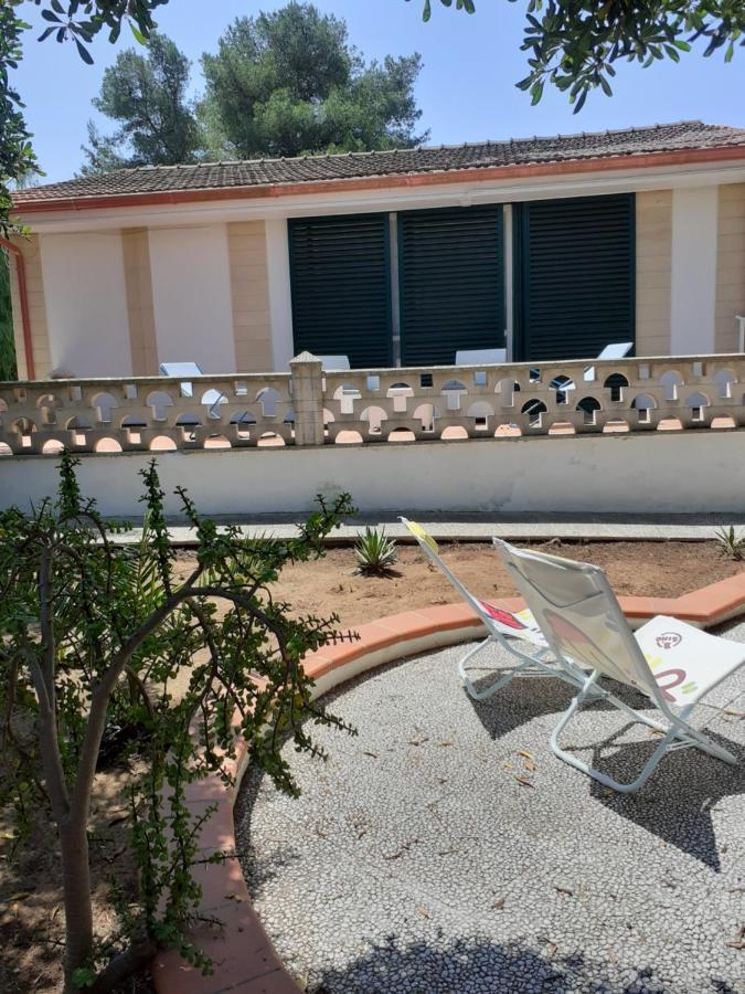 Villetta Dei Fiori, Vicino Spiaggia Di Punta Pizzo Gallipoli Luaran gambar