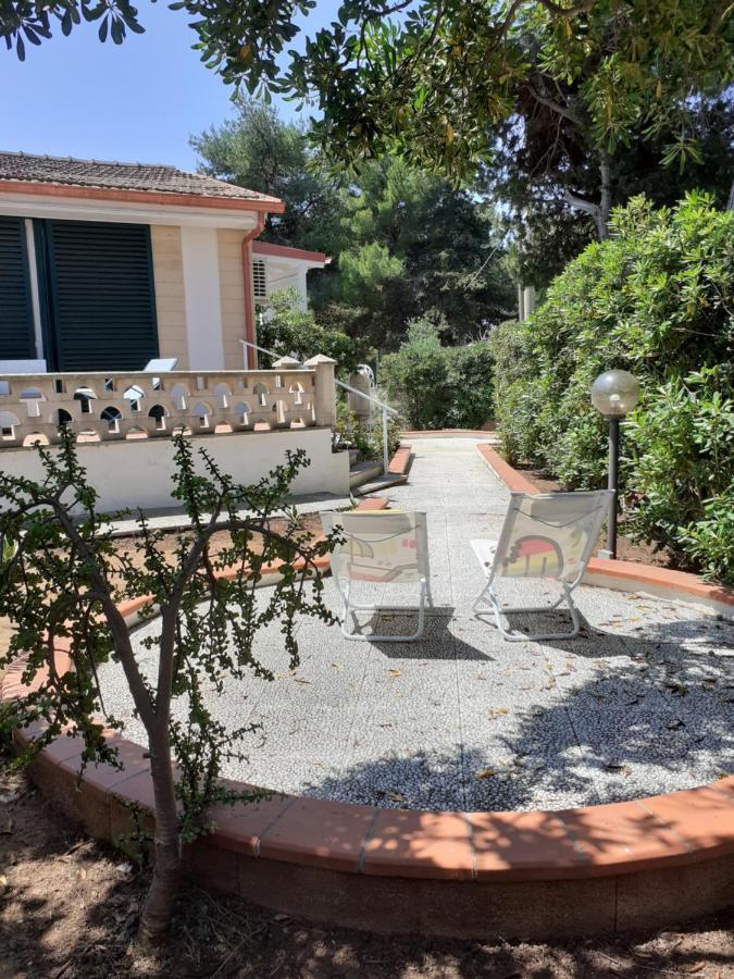 Villetta Dei Fiori, Vicino Spiaggia Di Punta Pizzo Gallipoli Luaran gambar